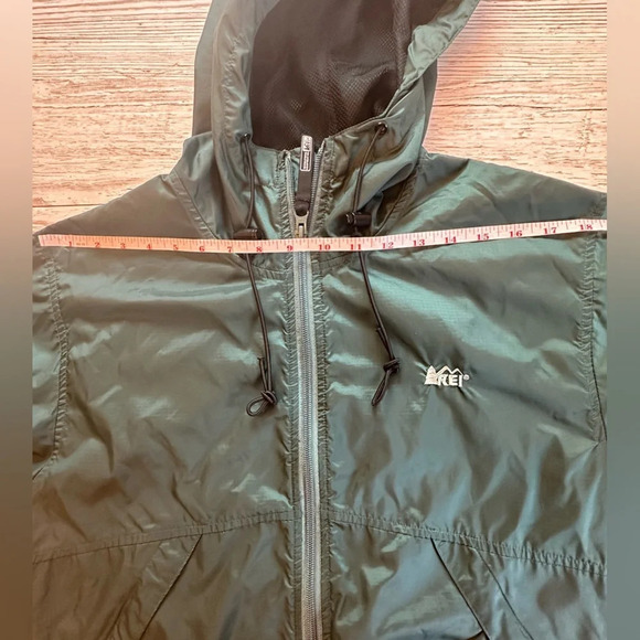 REI Nylon Windbreaker Full Zip Up Hooded Lightweight Jacket Green Unisex Small - Picture 8 of 14